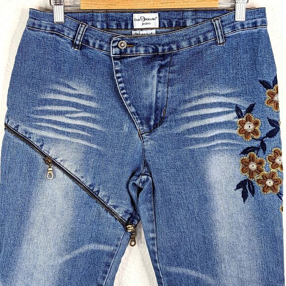 VTG 90s Y2K Mid-Rise Embroidered Floral Overlap Zipper Flare Crop Jeans Denim 30 - Picture 2 of 12